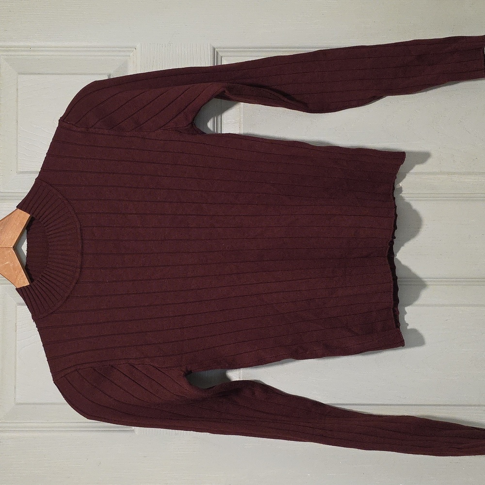 Forever21 EUC cropped mock neck sweater SUPER STRETCHY slim fit
